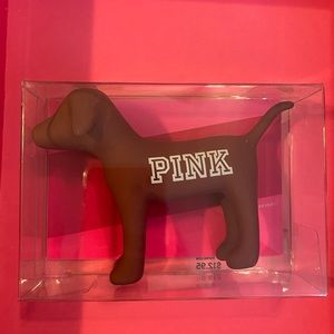—— SOLD VS PINK dog